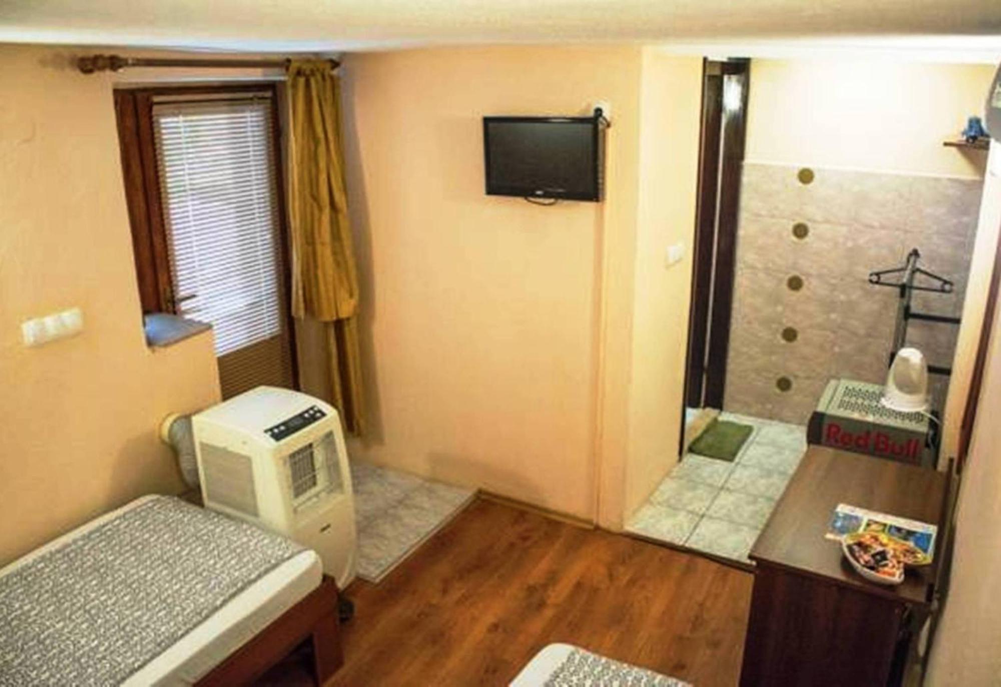 מוסטר Elite Guest House מראה חיצוני תמונה